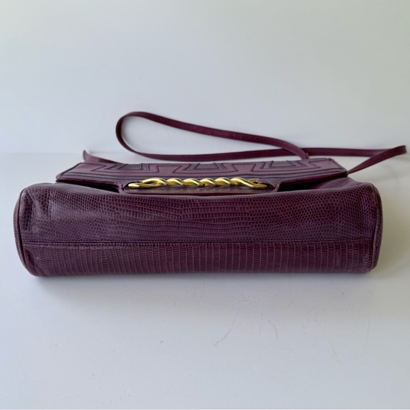 Vintage Purple Crossbody Bag with Gold Accent - Picture 6 of 16